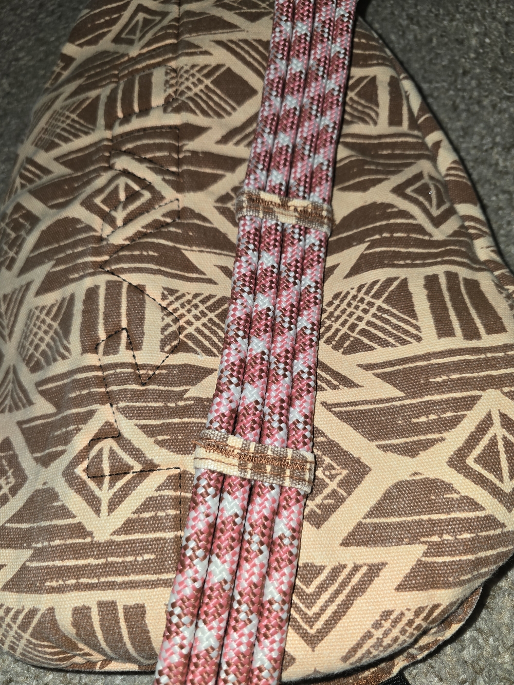KAVU Brown & Tan Patterned Sling Rope Bag - Picture 5 of 6